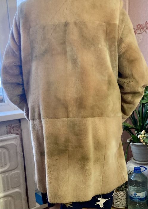 Продам шубу из мутона