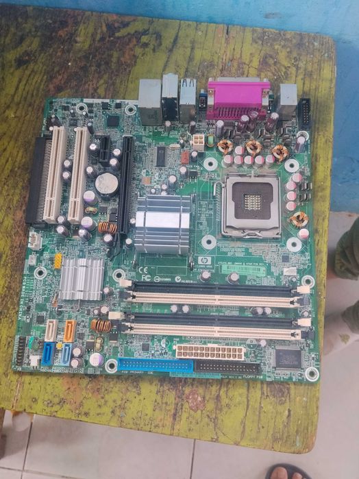 Vind placa de baza perfect funținabil