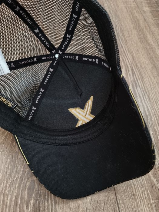Șapcă Untold X (ediție aniversară)