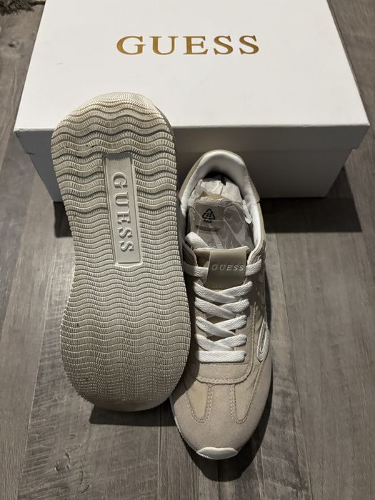 Дамски маратонки Guess