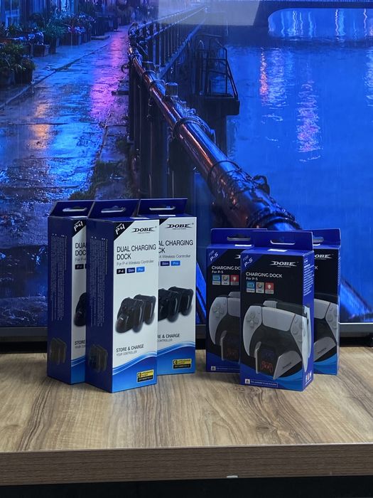 Док станция Dobe для DualShock и DualSense