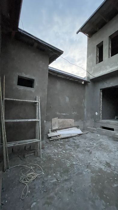 Ховли сотилади ЯнгиХаёт Сергели 14б Олчазор махалласи