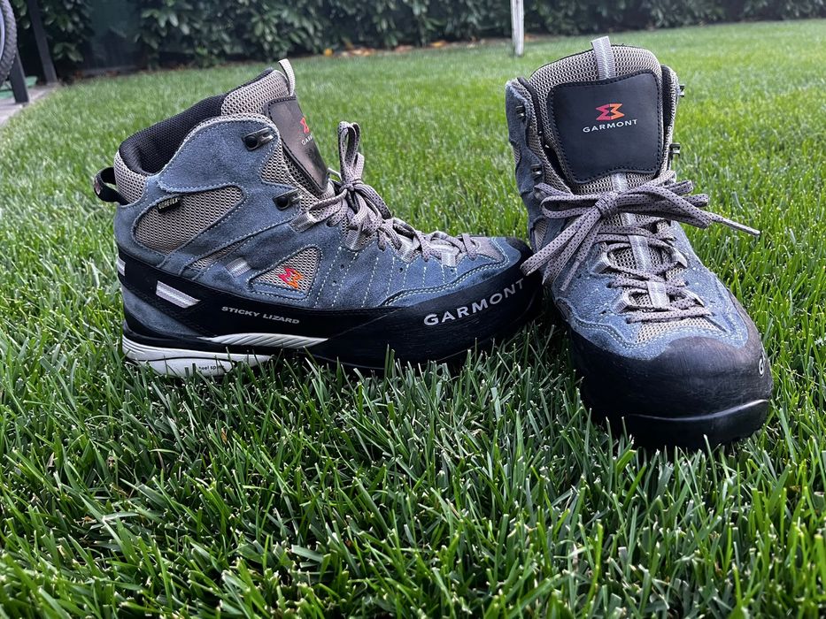 Bocanci trekking Garmont Gore-Tex – foarte buni pentru munte