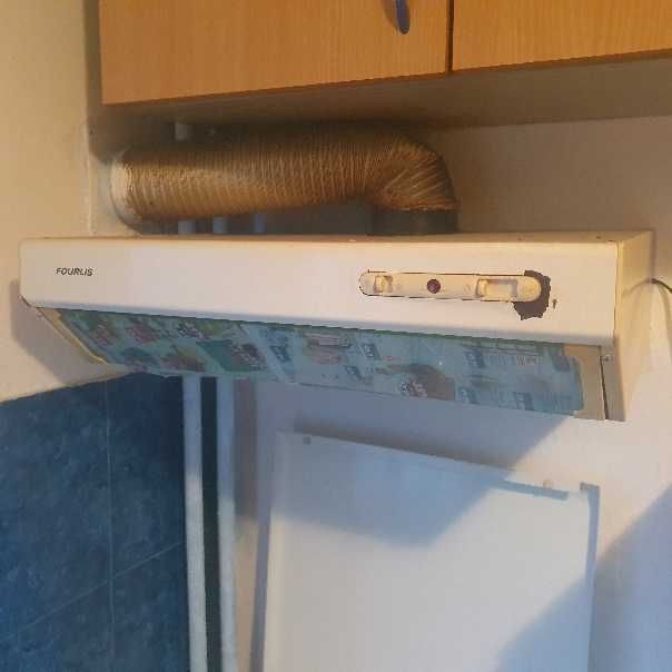 Frigider cu Congelator si Hota cu tub flexibil se pot vinde separat sau impreuna