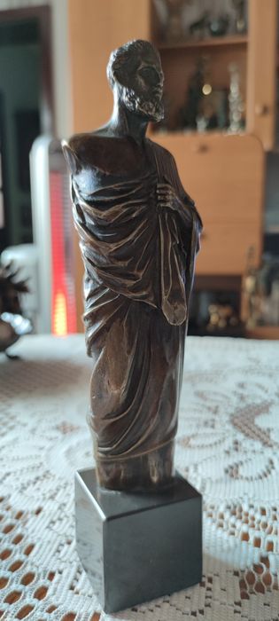 Стара Авторска Бронзова Пластика на Хипократ