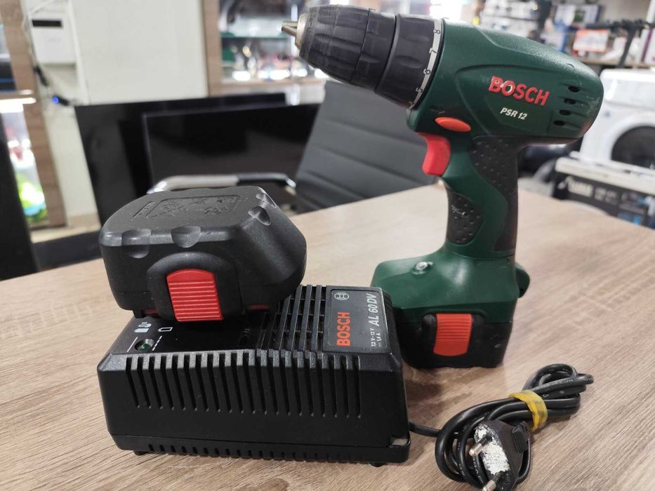Акумулаторен пробивен винтоверт BOSCH PSR 12