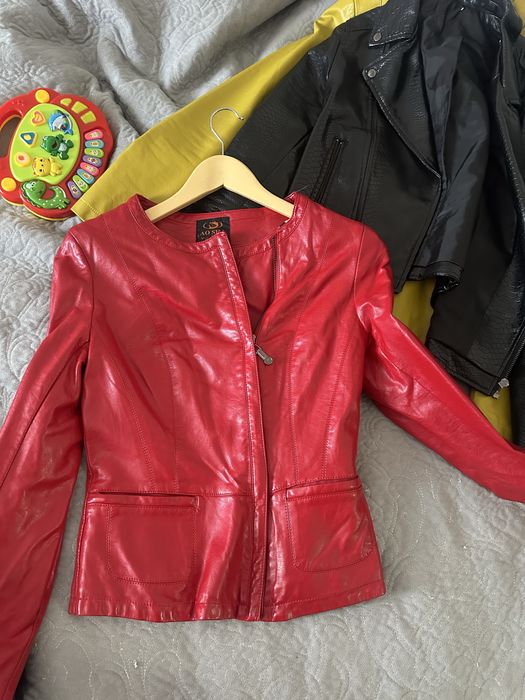 Продам косухи размер s