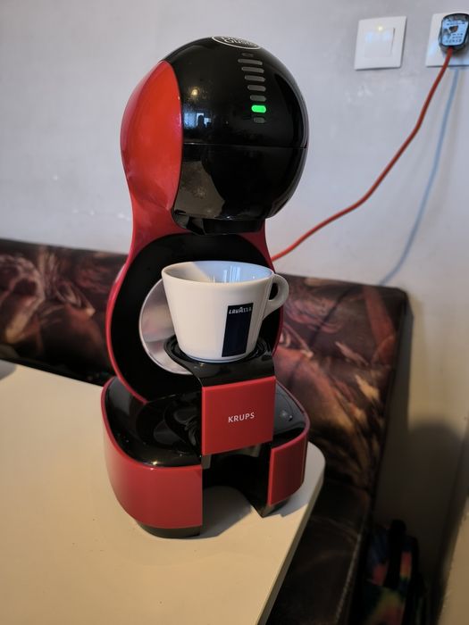 Кафемашина с капсули Dolce gusto Lumio