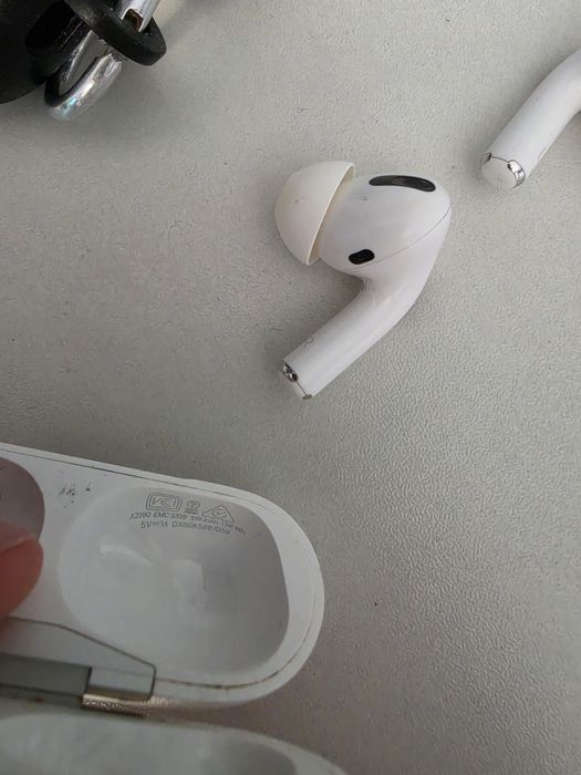 Vand Airpods Pro 1