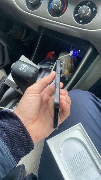 айфон 16про отличном состоянии