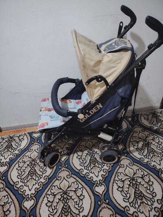 Болалар коляскаси