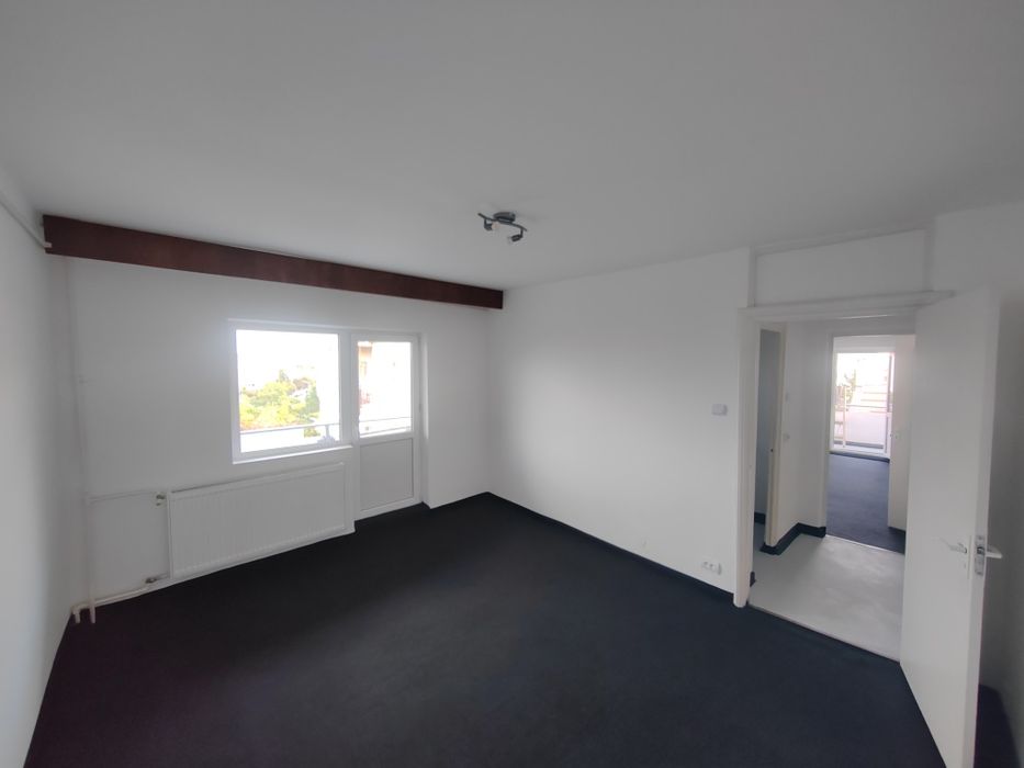 De vânzare Apartament 3 camere Ploiești zona Inspectoratul școlar/Democrației