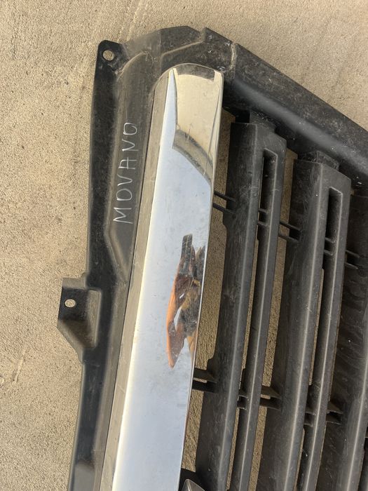 Решетка Opel Movano