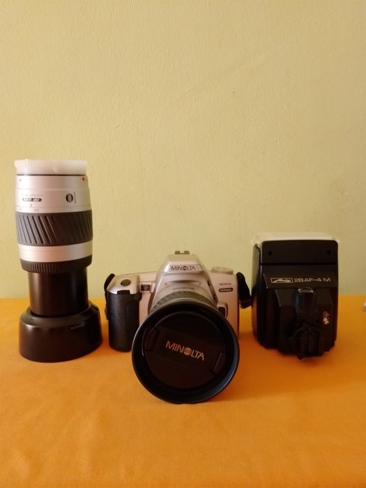 Продавам фотоапарат(лентов)