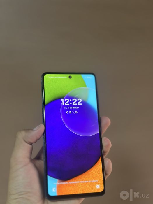 SAMSUNG A52 sotiladi