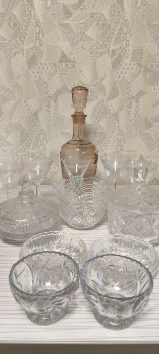 Продам хрусталь.