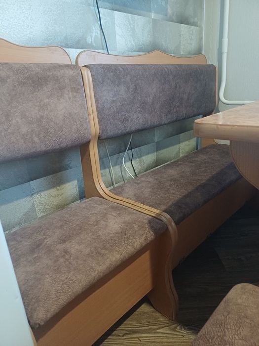 Продам обеденную зону