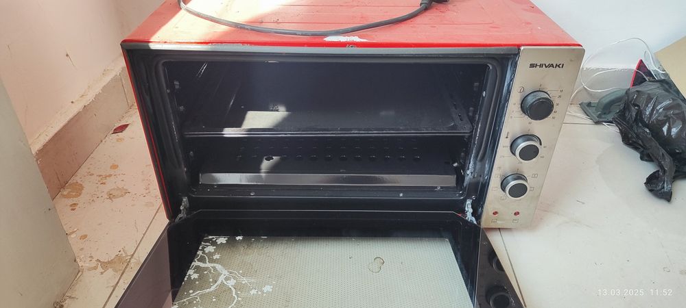 Продом электртческаю духовку