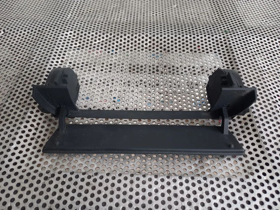 Ornament Unitate Navigatie MMI Bord Audi A8 4H D4 An 2010-2011-2012-2013-2014-2015-2016-2017 Dezmem