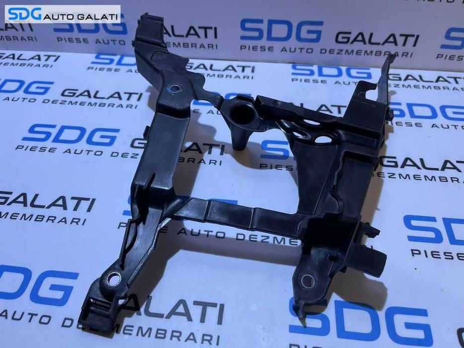 Capac Distributie Motor Dacia Duster 1 1.5 DCI 2010 - 2018 Cod 8200958221 [L7847]