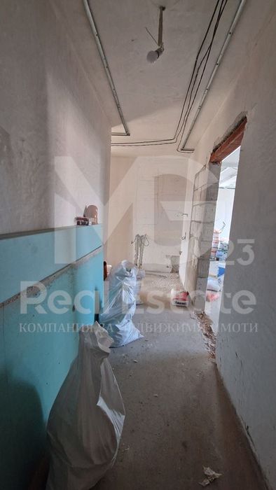 Продава се Тристаен апартамент в Пловдив, Кършияка - 131 кв.м за 837 €/кв.м - Снимка #4