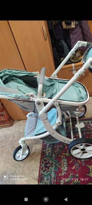 Продам демисезонную детскую коляску