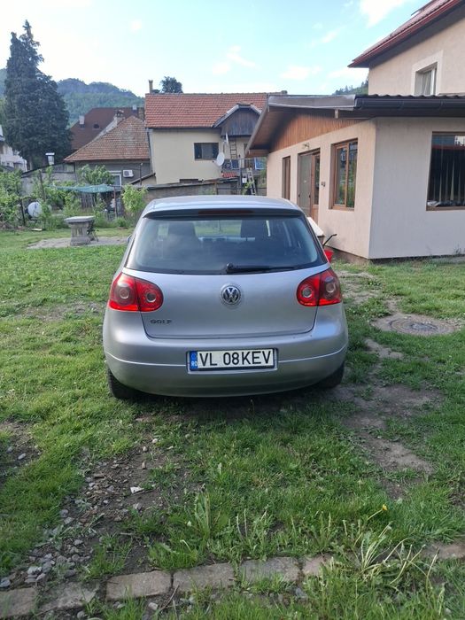 Golf 5 -1,4 .Anul-2003