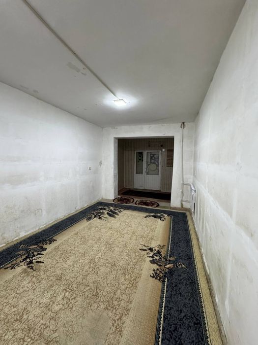 Чирчик 4 м/р 3х сотилади 33.000$ Бош толов ва паспорт билан Ипотека