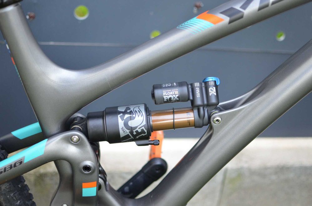 Bicicleta MTB enduro Yeti Cycles SB6 Turq