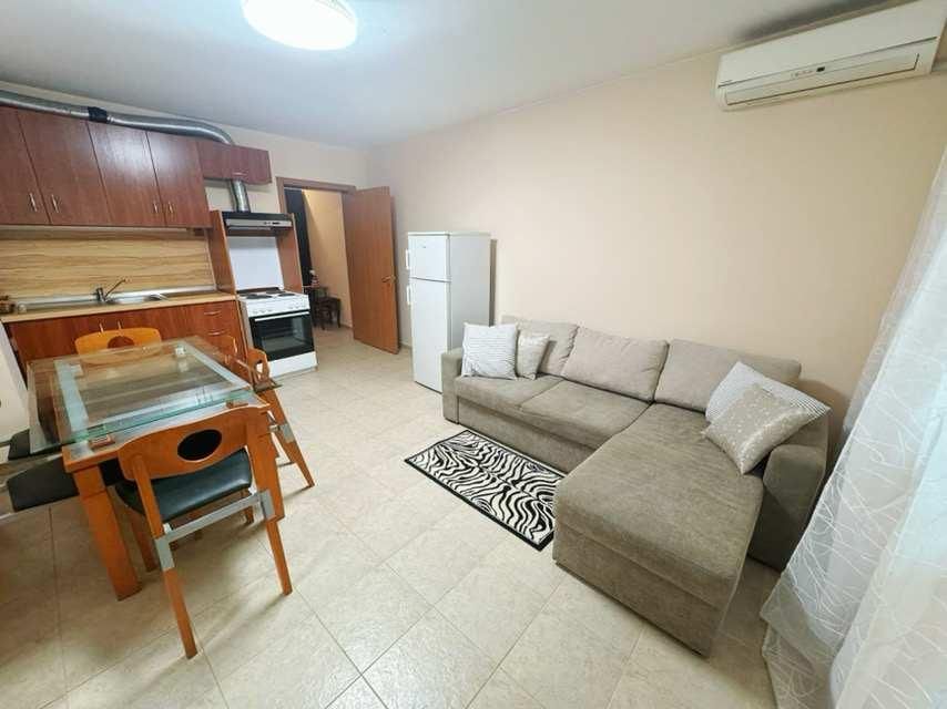 Дава се под наем Двустаен апартамент в Варна, Център - 60 кв.м за 700 € - Снимка #6