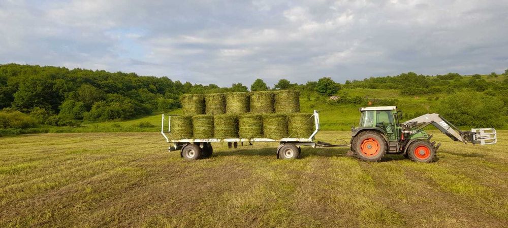 Vând lucernă înfoliată