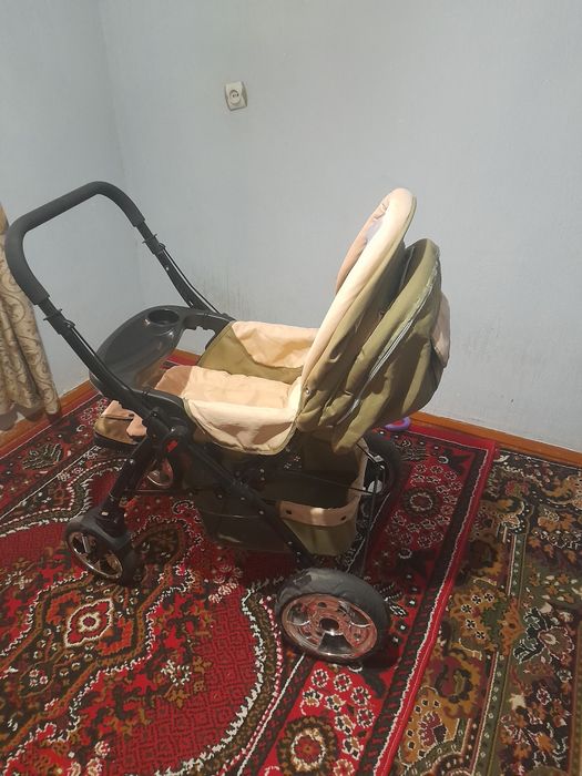 Продаётся детская КОЛЯСКА-трансформер