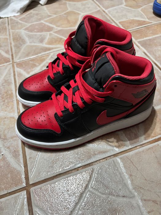 Air Jordan 1 Mid