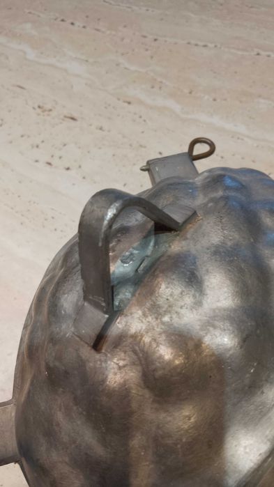 Forma metalica mare pentru oua de ciocolata Paste-piesa rara