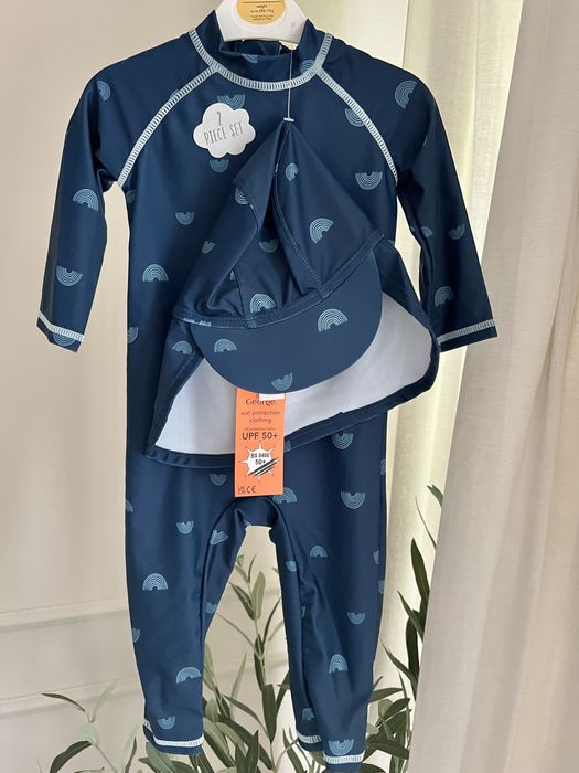 Бански със слънцезащита (избор 0-18м)