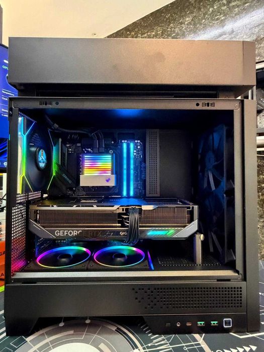 PC16 Ryzen™9 9950X3D RAM 64GB RTX 5090 1000W SSD 8TB + SURPRIZA