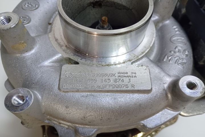 Turbo  turbina 3.0 TDI 059145874J Audi Q5 8R (facelift) seria