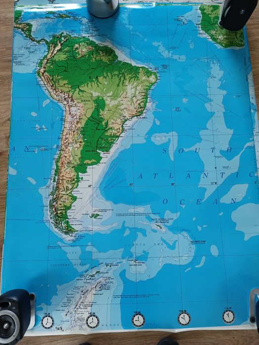 Harta lumii profesionala