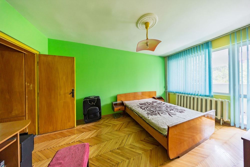 3-стаен в Плевен-Широк център площ 100 цена 155000