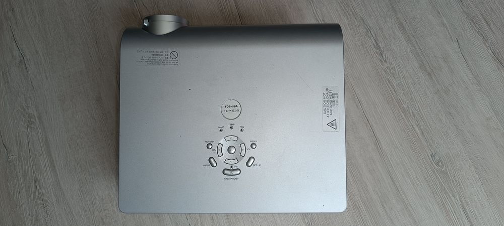 Проектор TOSHIBA TDP-S35