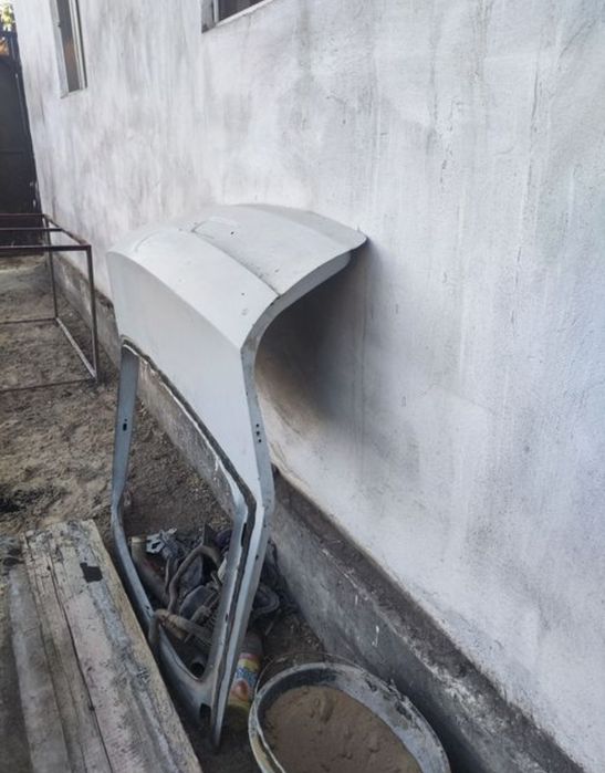 Крышка багажника шкода рапид