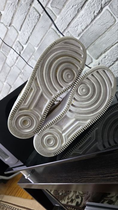 Кожаные кроссовки Nike