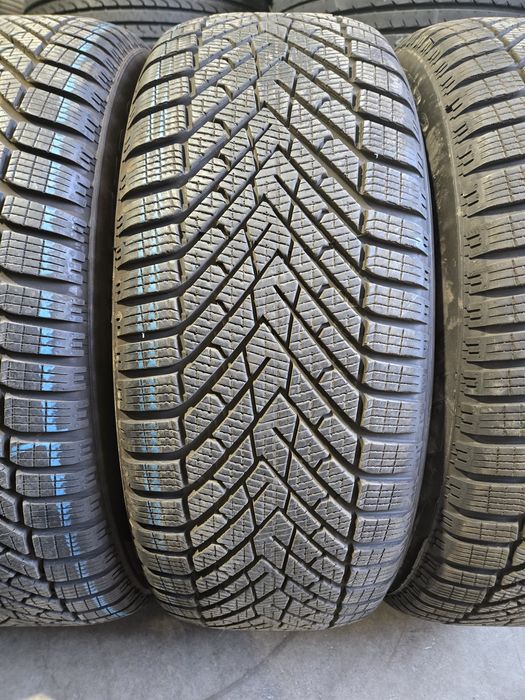 235/55/19 PIRELLI 4бр