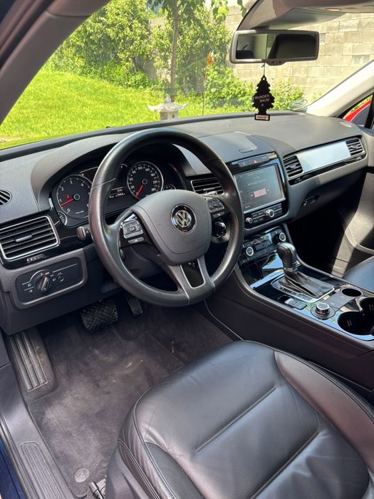 Volkswagen Touareg Automat 4x4 FULL  OPTIONS