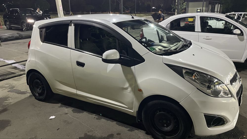 Chevrolet spark 2011