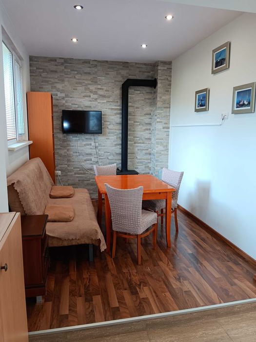 Дава се под наем Тристаен апартамент в с. Чайка, Област Варна - 70 кв.м за 800 € - Снимка #3