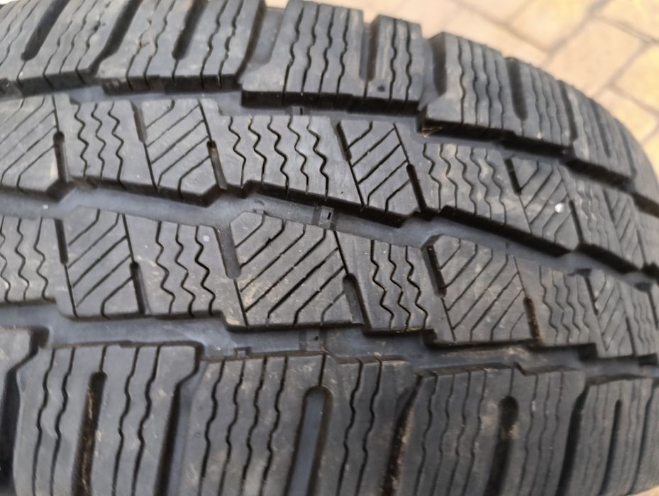 Зимни гуми Michelin 215/60/17 C Agilis Alpin