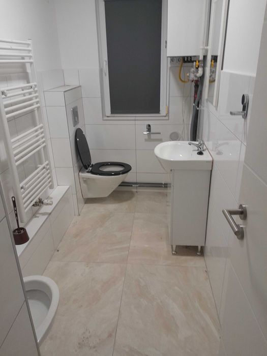 Salon  de înfrumusețare frizerie modificat din apartament