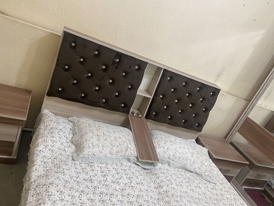 Спальня цена договорная