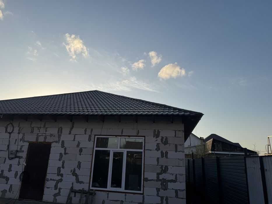 Продам крышу на разбор( металлочерепица)